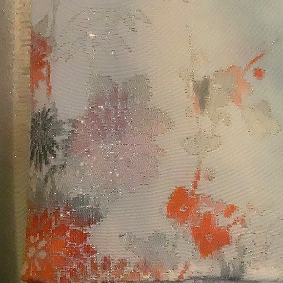 Kimono=traditional - Picture 6 of 7